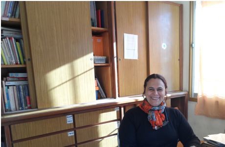 A cargo de la bibliotecaria/bibliotecóloga: María Isabel Tennen